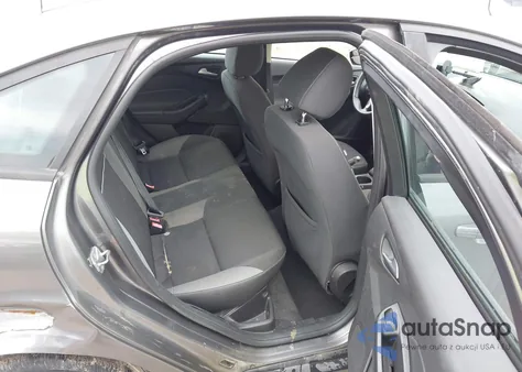 2014 Ford Focus Se из США, поврежденный, VIN 1FADP3F28EL331461